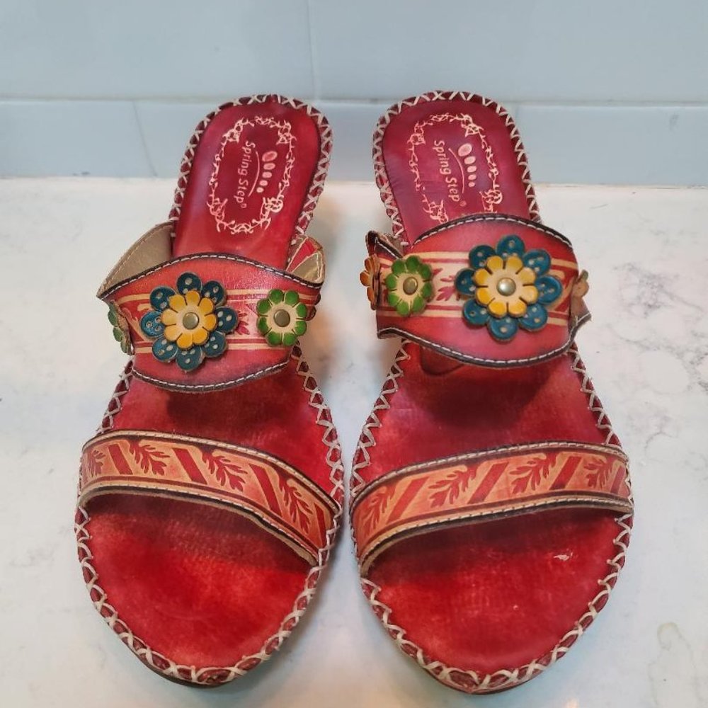 Super Cute Red Sandals